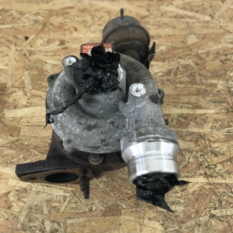 Turbosuflanta turbina / Dacia Duster Duster I H79 2015 / Altele