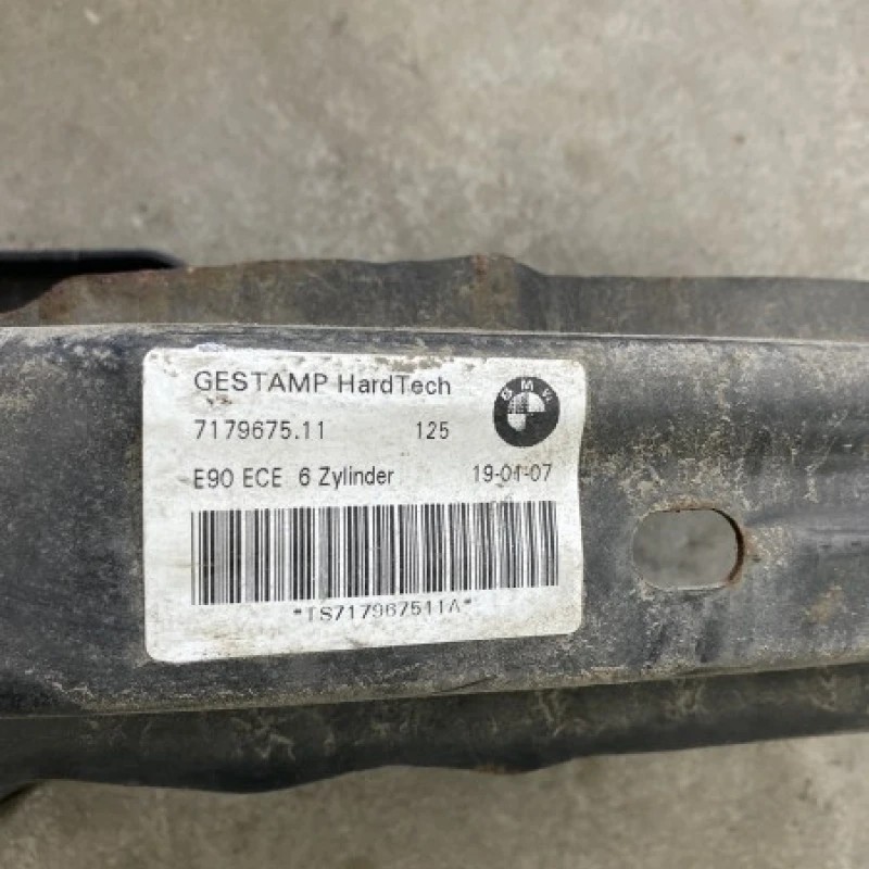 Armatura intaritura bara spate / BMW Seria 3 E90 2007 / Caroserie, oglinzi si faruri