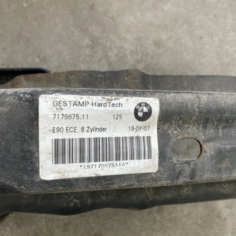 Armatura intaritura bara spate / BMW Seria 3 E90 2007 / Caroserie, oglinzi si faruri