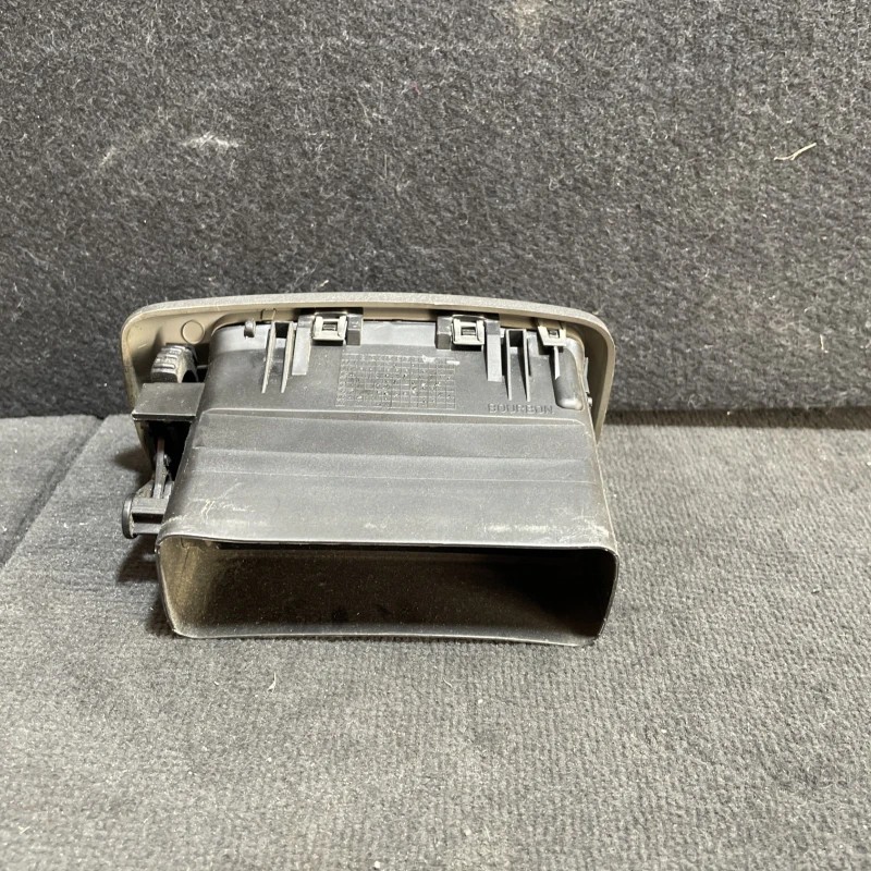 Grila aer bord / Opel Vivaro Vivaro A 2008 / Interior