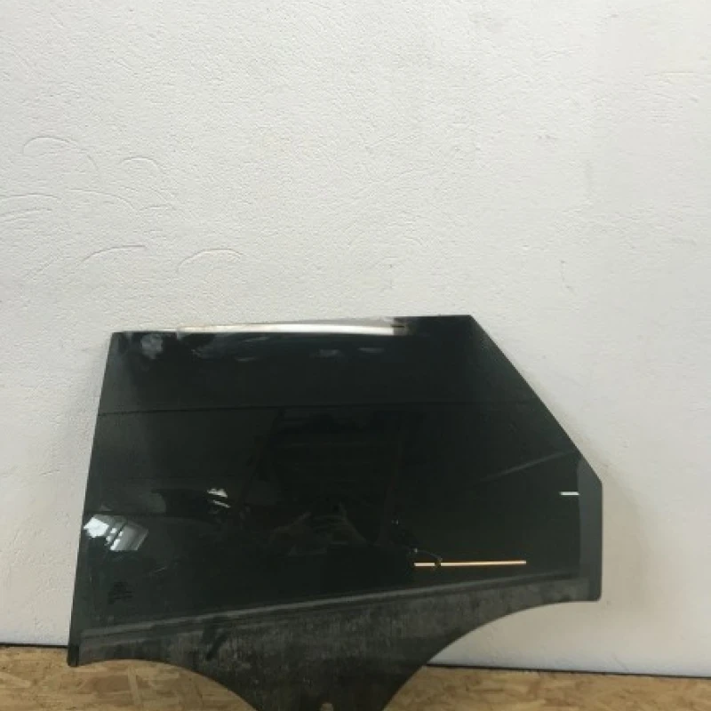 Geam stanga spate / Ford Mondeo MK4 2012 / Caroserie, oglinzi si faruri