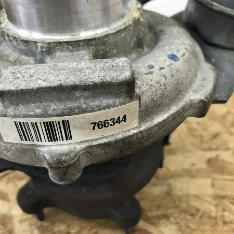 Turbosuflanta turbina / Opel Vivaro Vivaro A 2008 / Motor, racire si evacuare