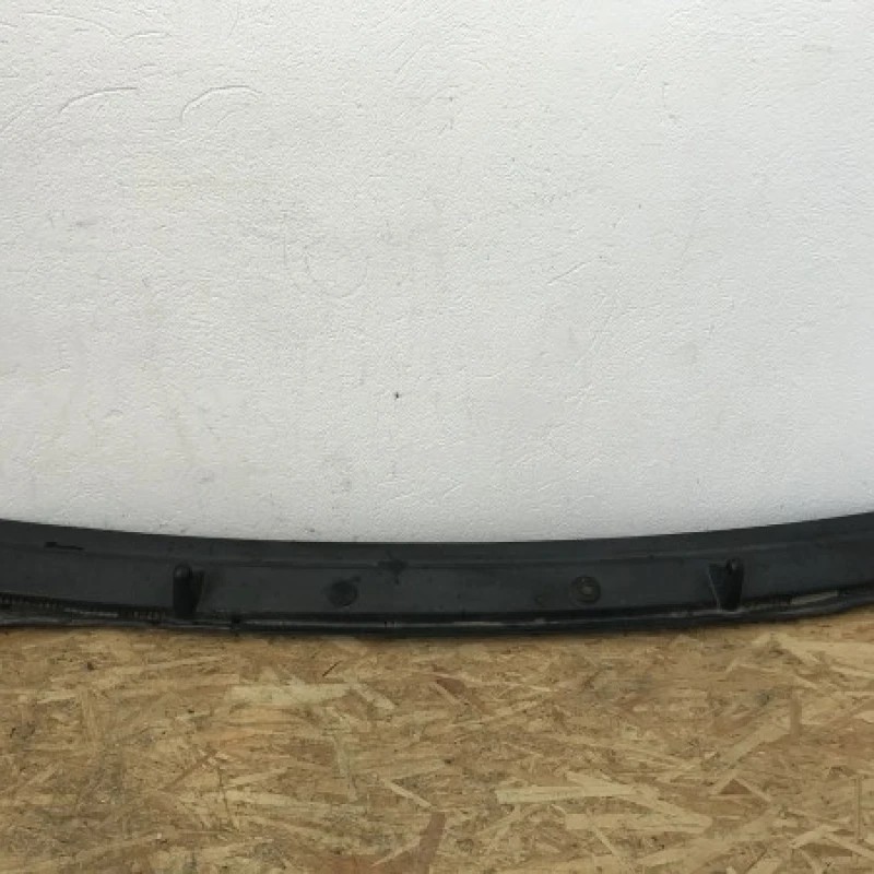 Grila stergatoare cu sprituitoare Opel Vivaro Vivaro A 2008