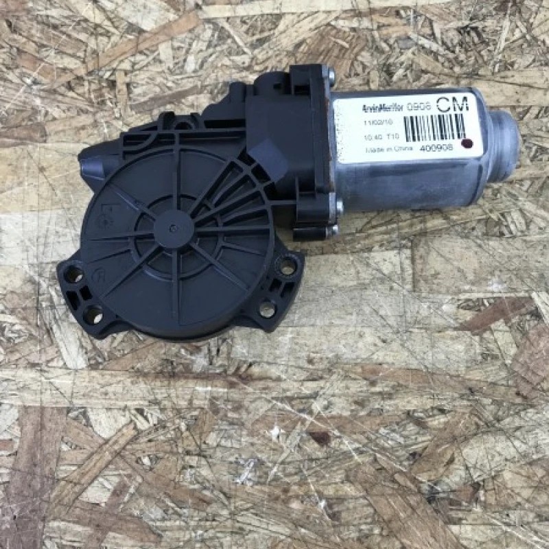 Motoras geam dreapta spate Hyundai Santa Fe Santa Fe 2010