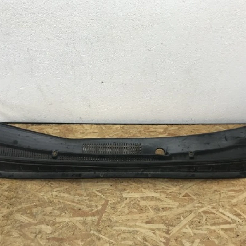 Grila stergatoare / Hyundai Santa Fe Santa Fe 2010 / Caroserie, oglinzi si faruri
