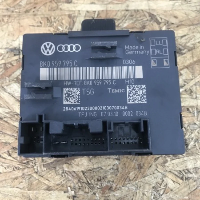 Modul usa stanga spate Audi 