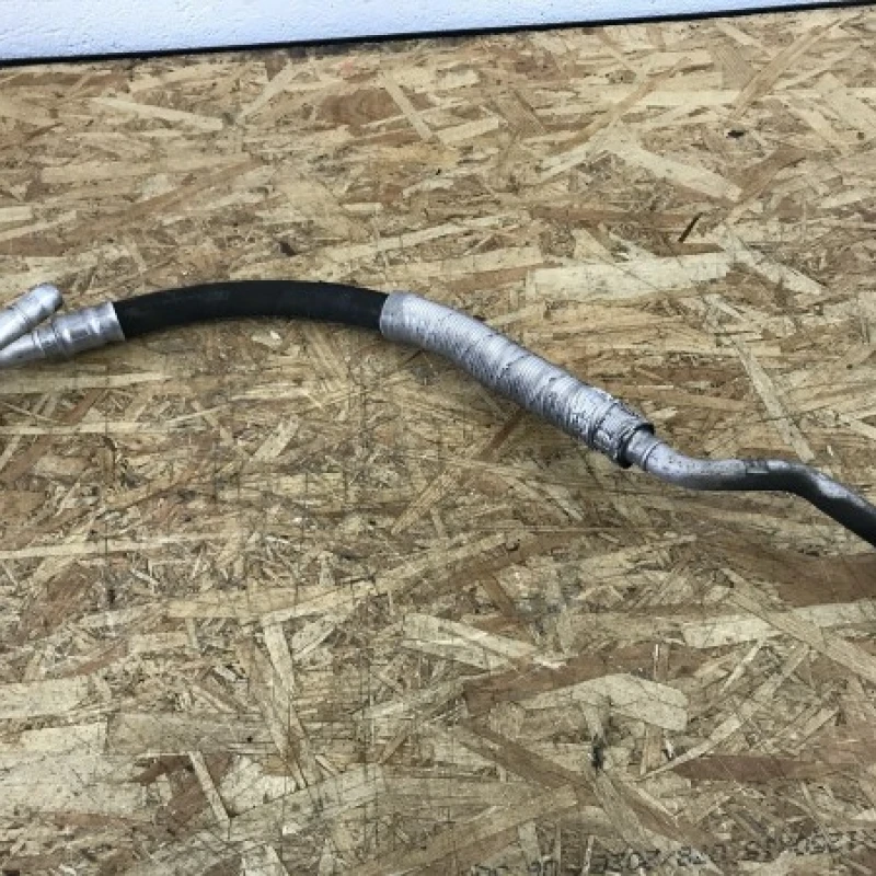 Conducta clima / Volkswagen Passat B6 2010 / Climatizare