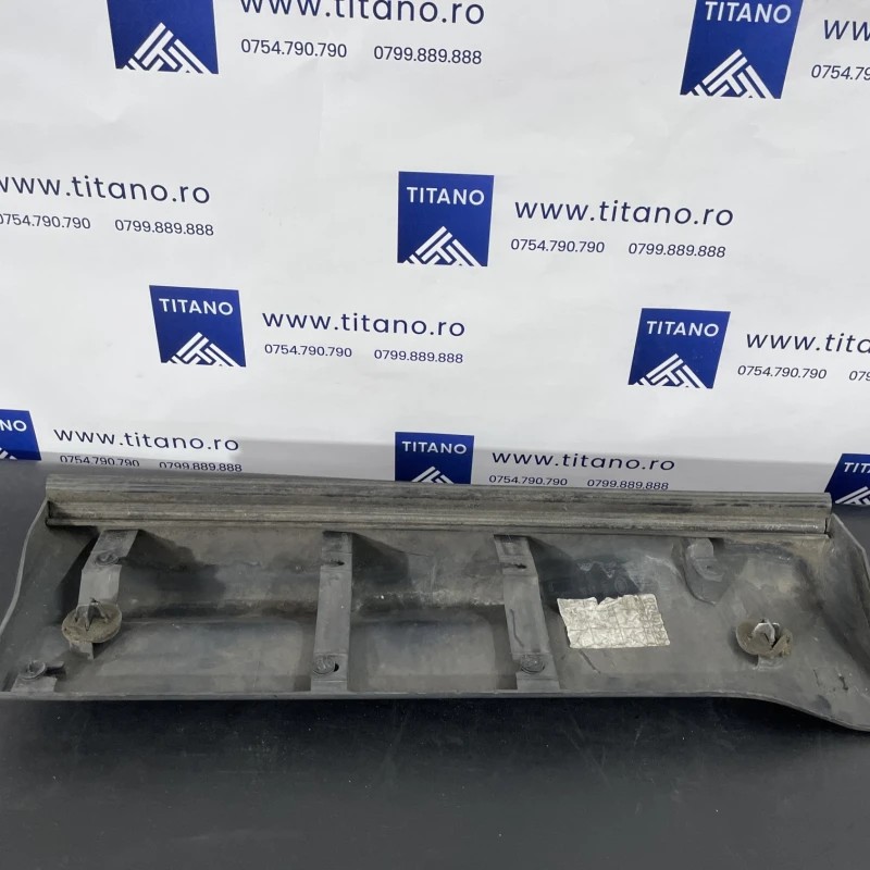 Bandou usa stanga spate / Land Rover Range Rover Sport Range Rover Sport 2011 / Caroserie, oglinzi si faruri