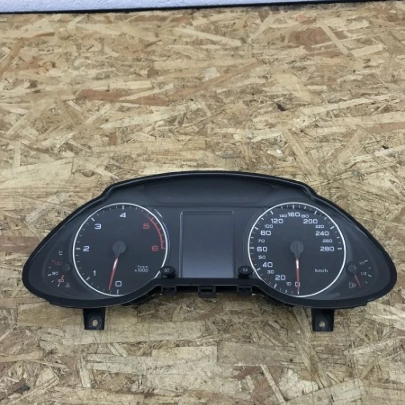 Ceas bord / Audi Q5 8R 2010 / Interior