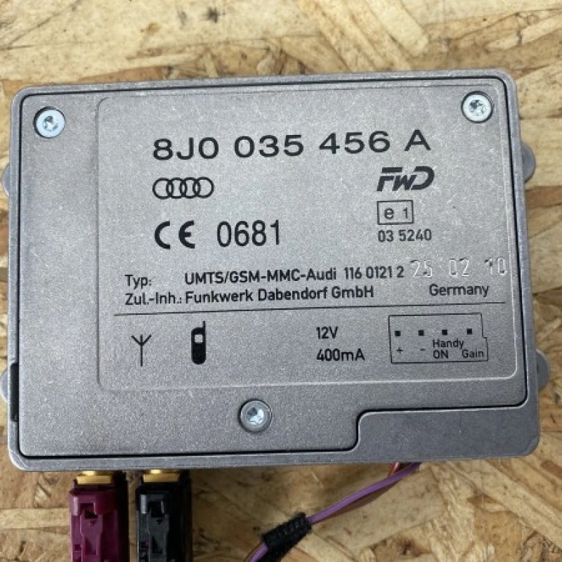 Amplificator antena Audi 