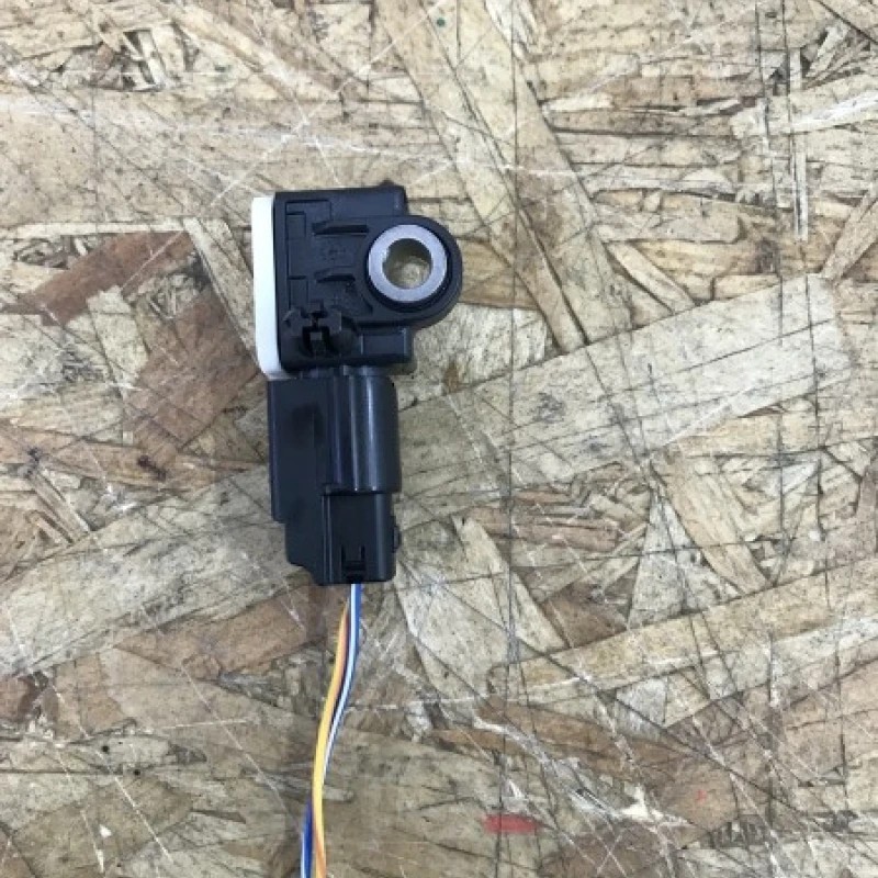 Senzor impact / Ford Mondeo MK4 2012 / Audio si electronice