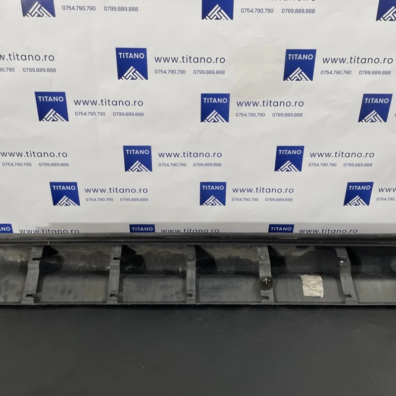 Bandou usa stanga fata / Land Rover Range Rover Sport Range Rover Sport 2011 / Caroserie, oglinzi si faruri