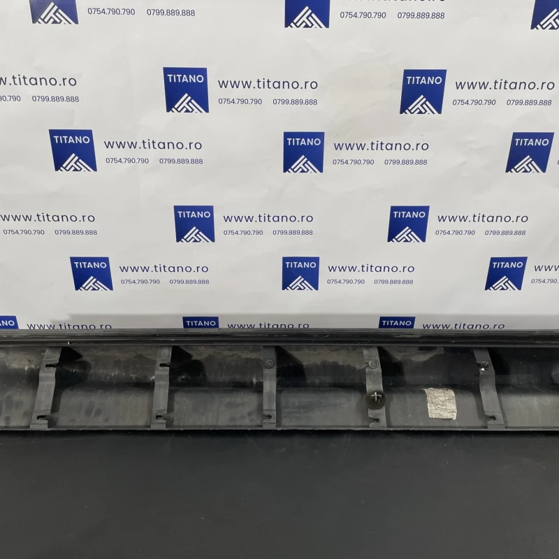 Bandou usa stanga fata / Land Rover Range Rover Sport Range Rover Sport 2011 / Caroserie, oglinzi si faruri