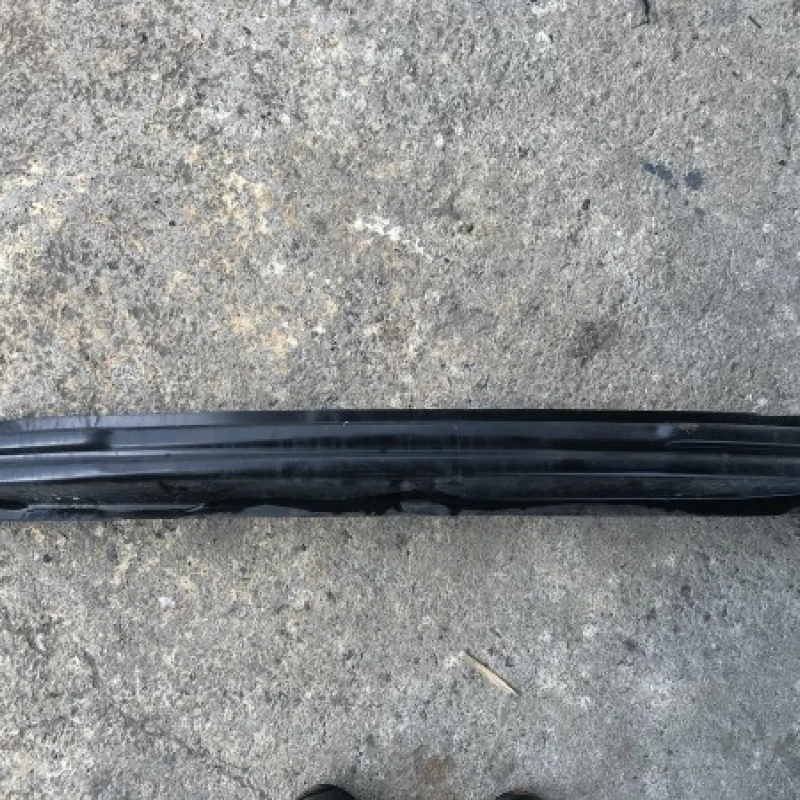 Armatura bara spate / Volkswagen Golf MK6 2009 / Caroserie, oglinzi si faruri
