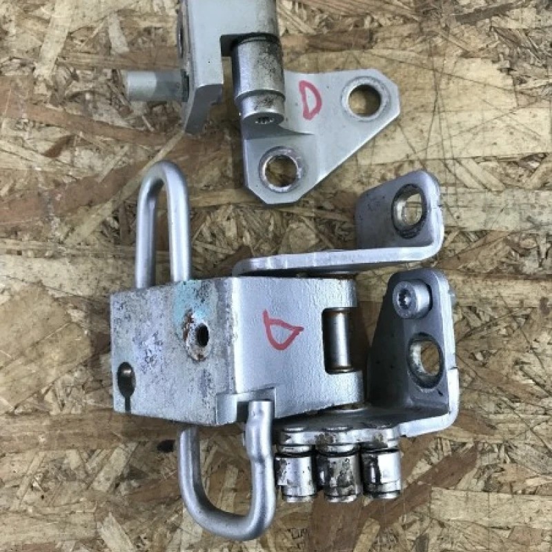 Balamale usa dreapta fata Volkswagen Golf MK6 2009