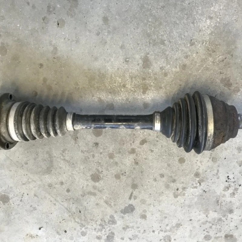 Planetara stanga fata / Volkswagen Golf MK6 2009 / Directie si suspensie