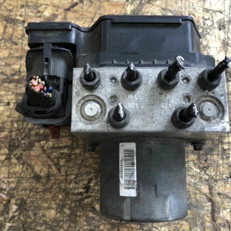 Pompa ABS ESP / Volkswagen Passat CC 2012 / Frane
