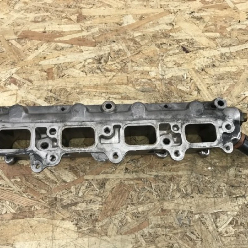 Rampa injectoare / Volkswagen Passat CC 2012 / Motor, racire si evacuare