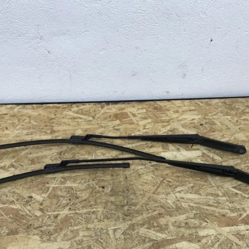Stergatoare / Volkswagen Passat CC 2012 / Caroserie, oglinzi si faruri
