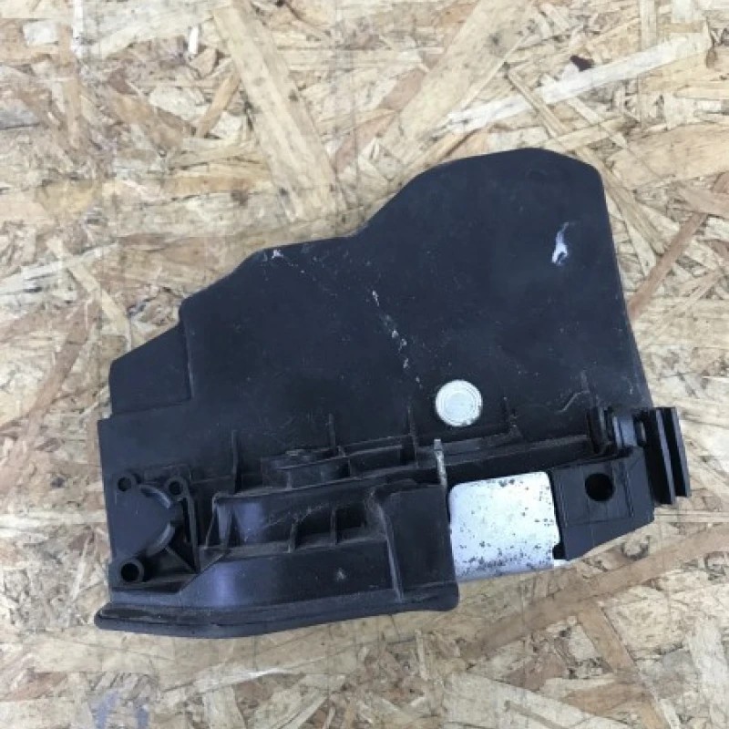 Iala broasca dreapta spate BMW Seria 3 F30 2013
