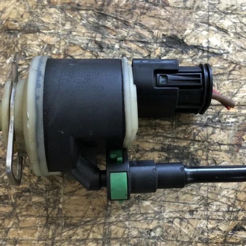 Pompa combustibil BMW Seria 3 F30 2013