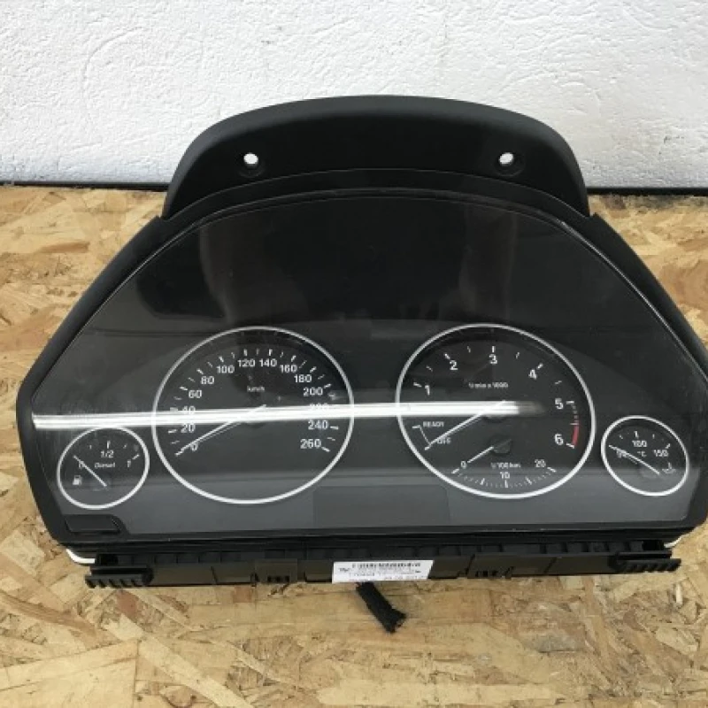 Ceas bord BMW 