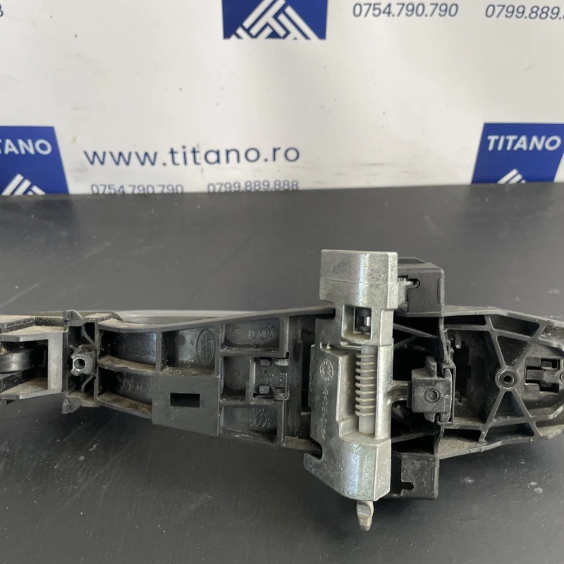 Maner usa dreapta spate / Land Rover Range Rover Sport Range Rover Sport 2011 / Caroserie, oglinzi si faruri