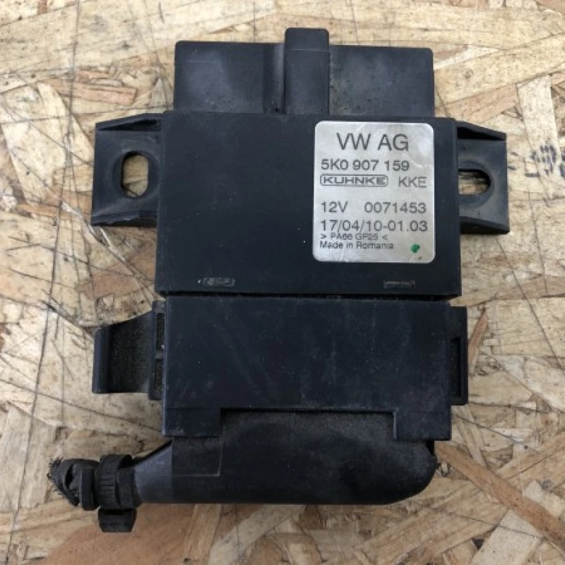 Modul control sunet / Volkswagen Golf MK6 2011 / Audio si electronice