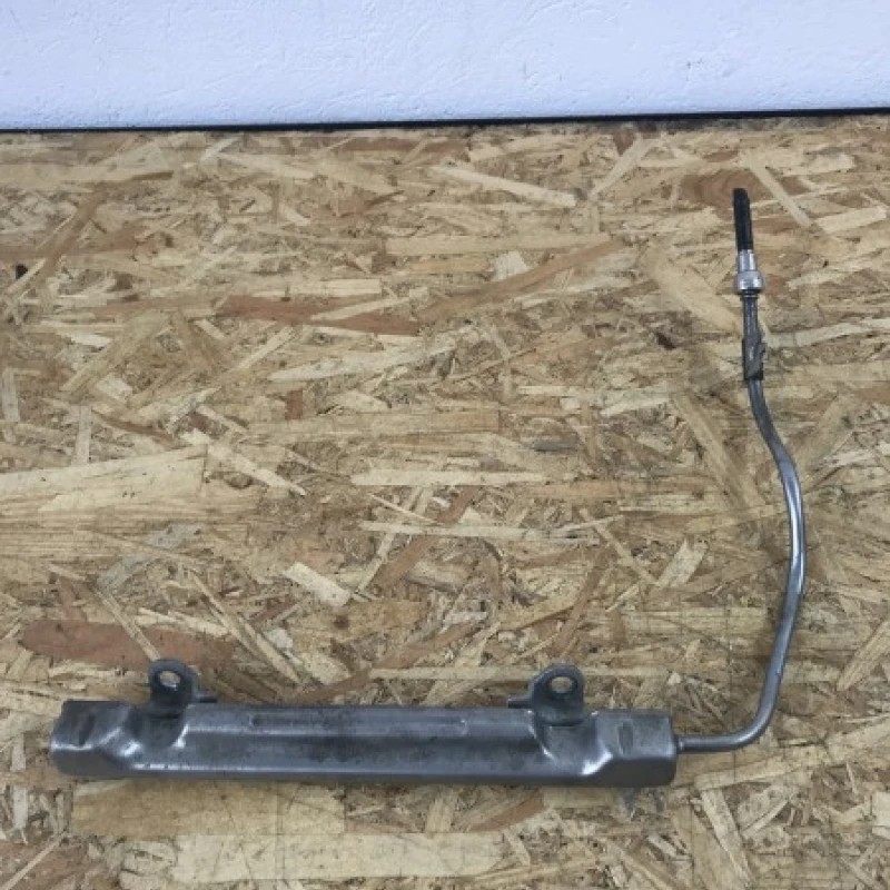 Rampa injectoare Toyota Auris E150 2015