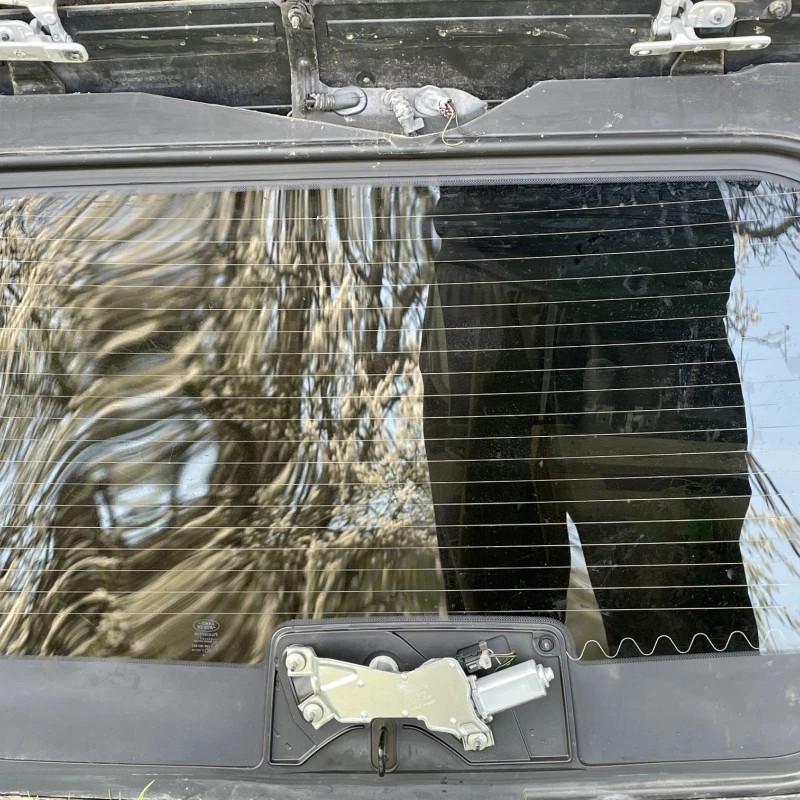 Luneta / Land Rover Range Rover Sport Range Rover Sport 2011 / Caroserie, oglinzi si faruri