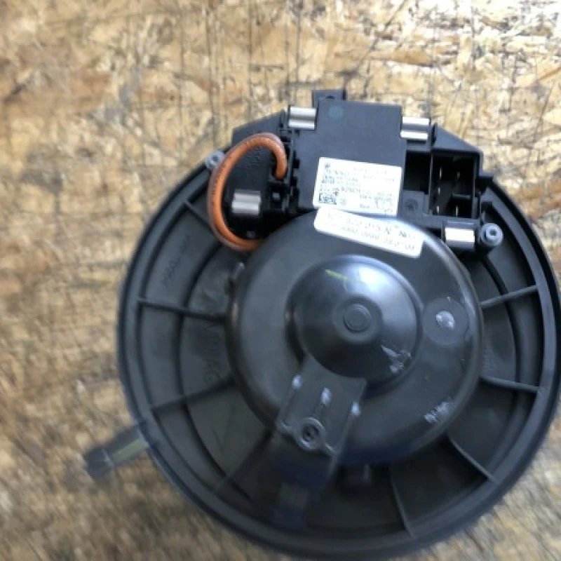 Aeroterma ventilator cu releu Volkswagen 