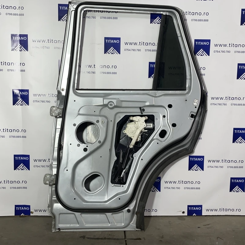Usa dreapta spate / Land Rover Range Rover Sport Range Rover Sport 2011 / Caroserie, oglinzi si faruri