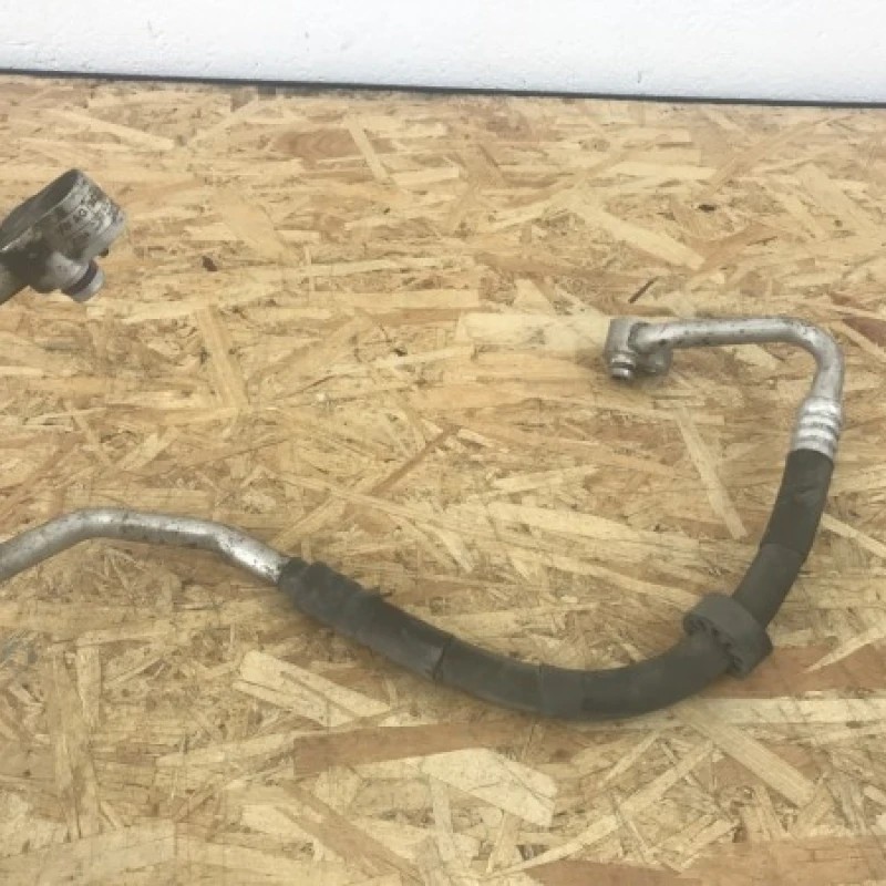 Conducta clima / Volkswagen Passat B6 2010 / Climatizare