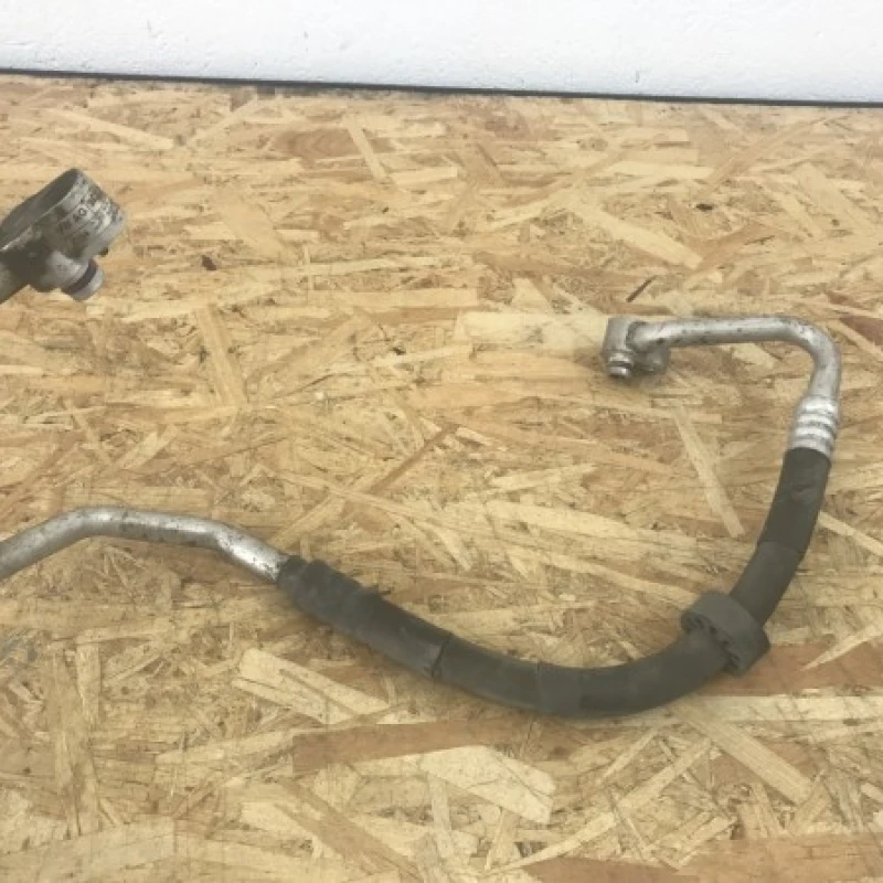 Conducta clima / Volkswagen Passat B6 2010 / Climatizare