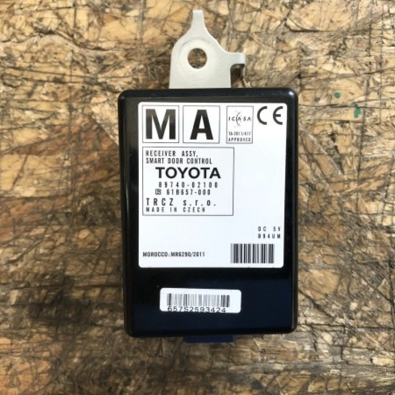 Modul smart key usa / Toyota Auris E150 2015 / Audio si electronice