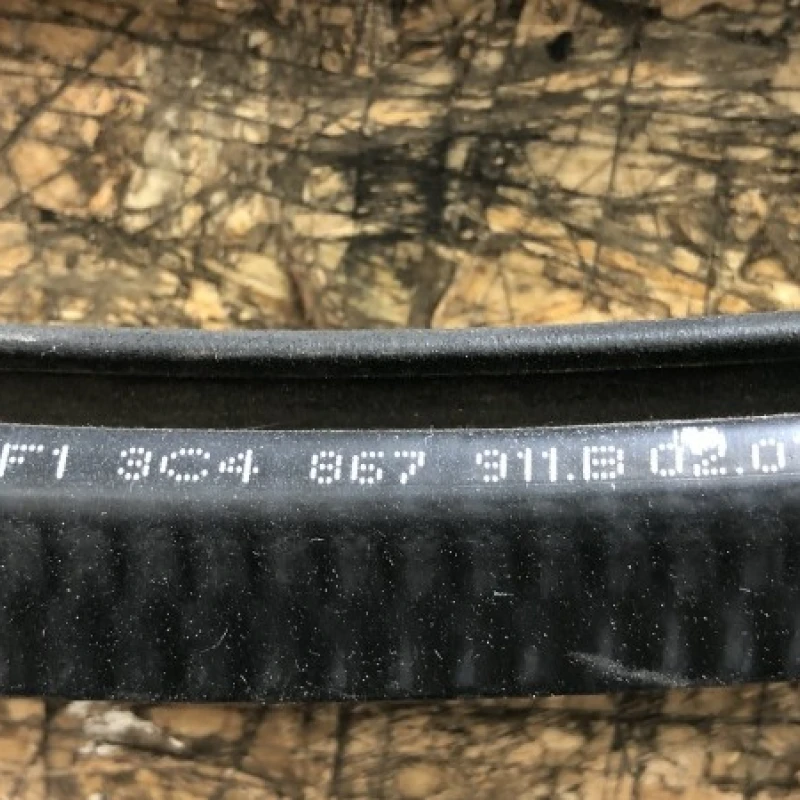 Gheder usa dreapta fata / Volkswagen Passat B6 2010 / Caroserie, oglinzi si faruri