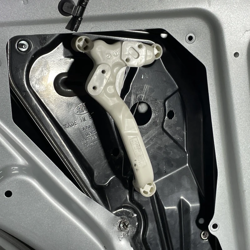Usa stanga spate / Land Rover Range Rover Sport Range Rover Sport 2011 / Caroserie, oglinzi si faruri