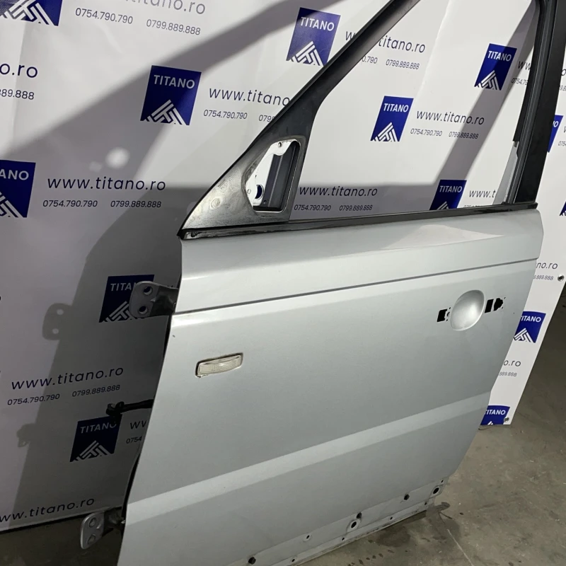 Usa stanga fata / Land Rover Range Rover Sport Range Rover Sport 2011 / Caroserie, oglinzi si faruri