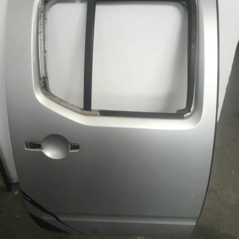 Usa dreapta spate / Nissan Navara D40 2007 / Caroserie, oglinzi si faruri