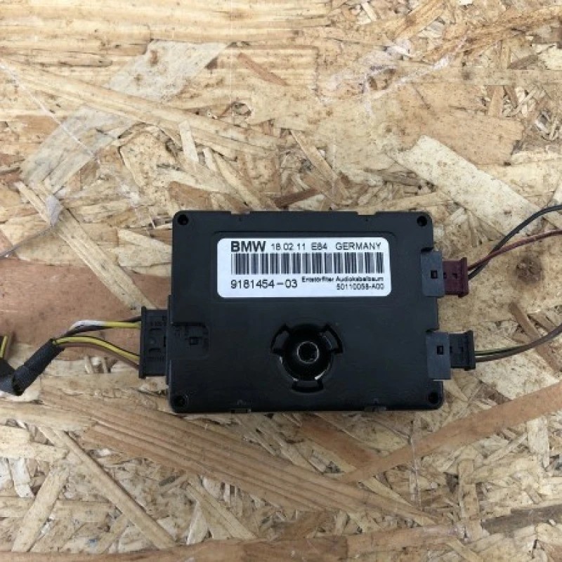 Amplificator semnal antena BMW X1 E84 2009
