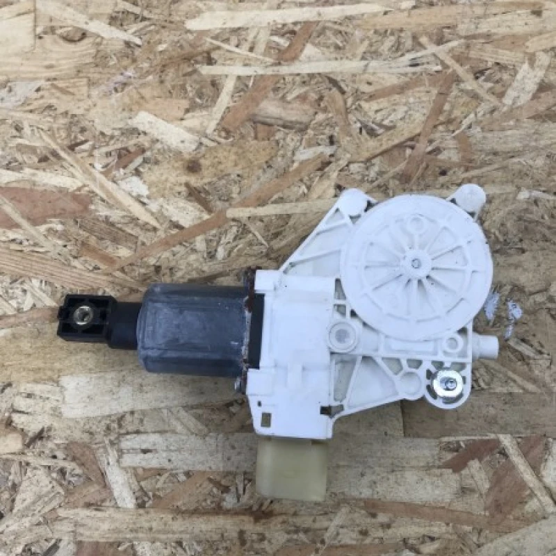 Motoras macara stanga spate BMW 