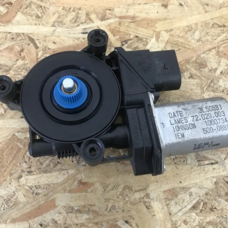 Motoras geam dreapta spate BMW 