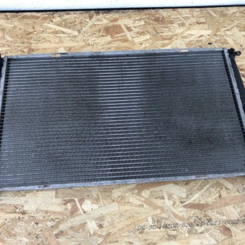 Radiator BMW X1 E84 2009