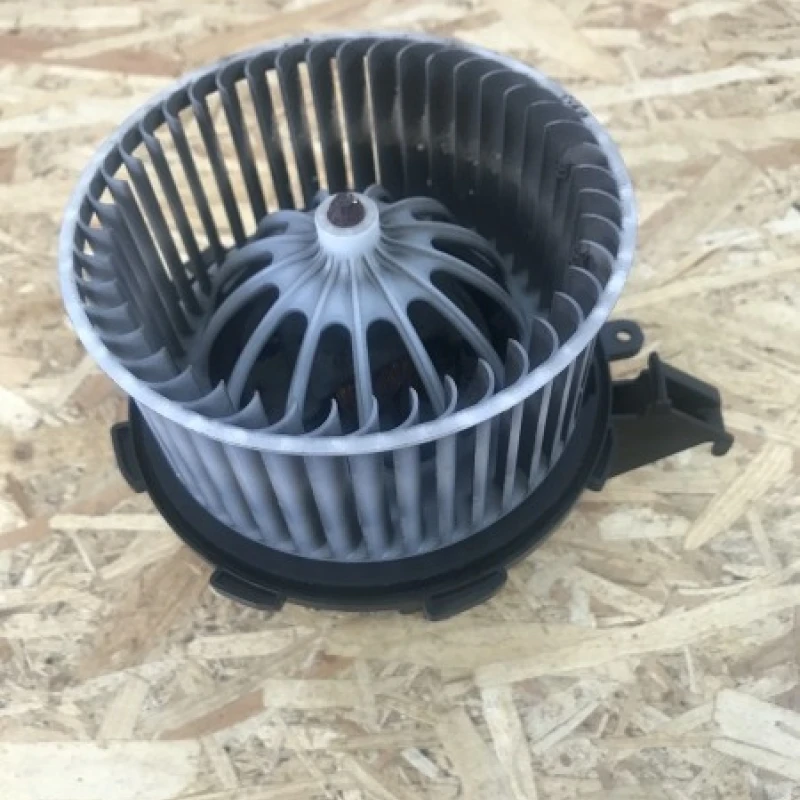 Aeroterma bord Audi 