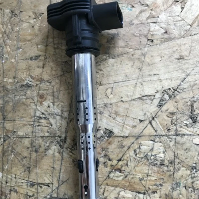 Bobina de inductie / Audi A5 8T 2010 / Motor, racire si evacuare