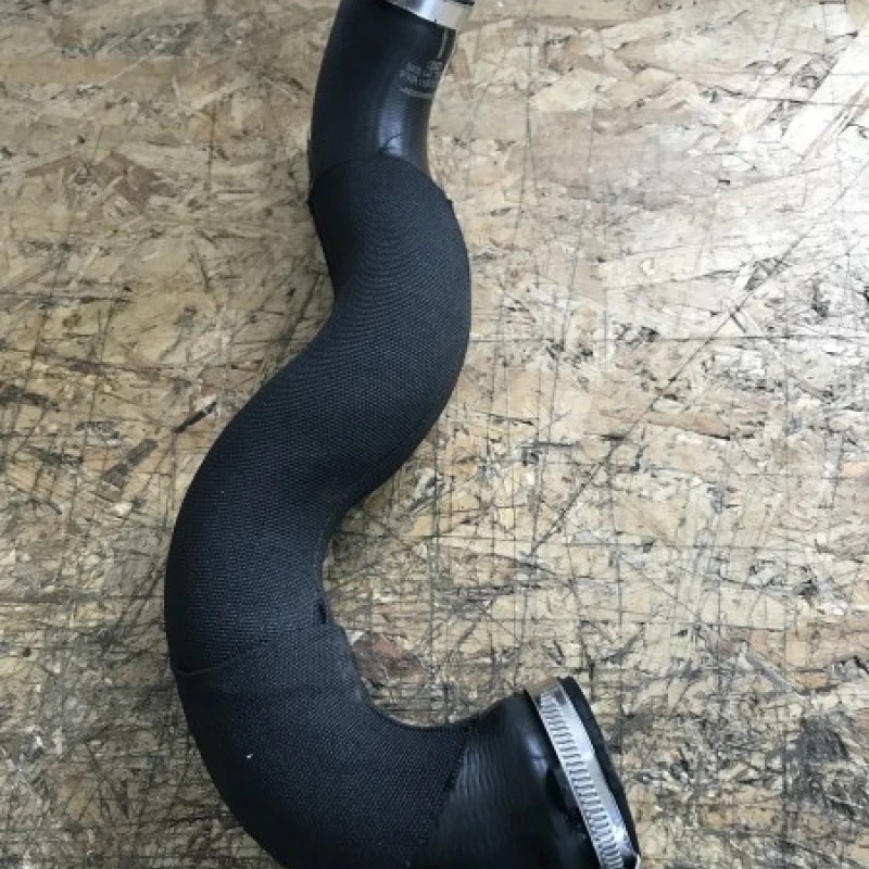 Tub intercooler / Audi A5 8T 2010 / Motor, racire si evacuare