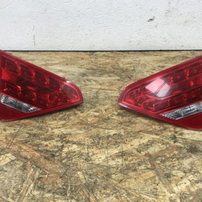 Stop triple haion stanga led / Audi A5 8T 2010 / Caroserie, oglinzi si faruri