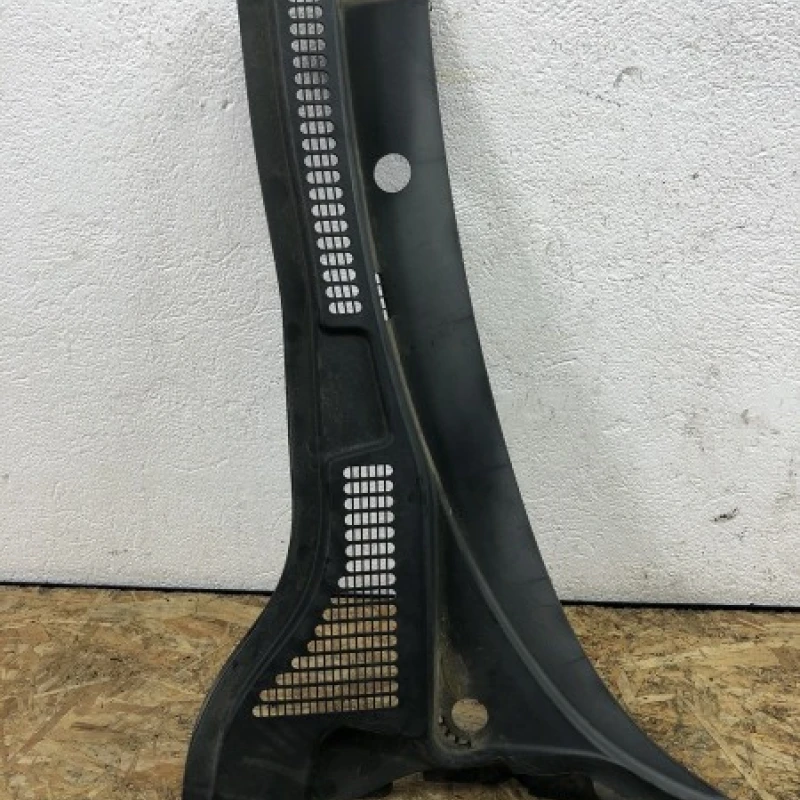 Grila parbriz Skoda 