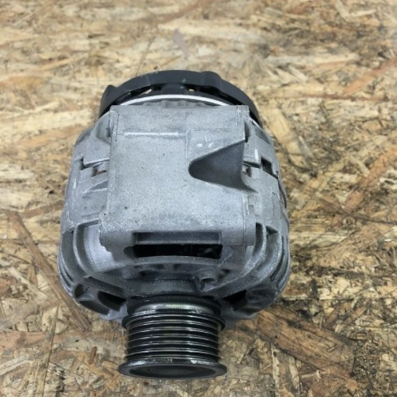 Alternator / Skoda Superb II 3T 2010 / Motor, racire si evacuare