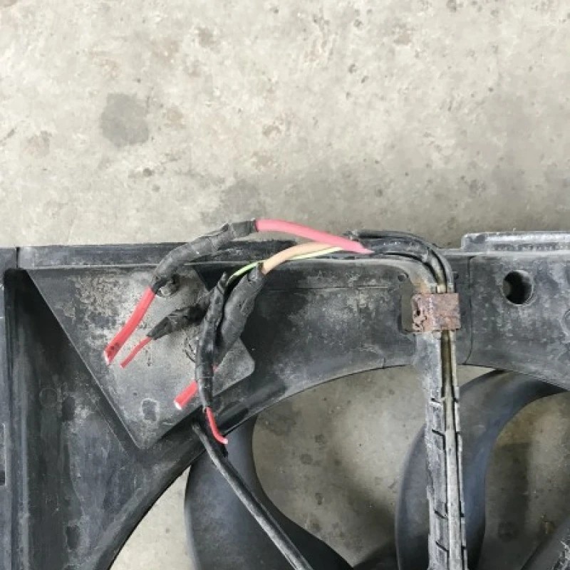 Electroventilator cu releu / Skoda Octavia 2 1Z 2011 / Motor, racire si evacuare